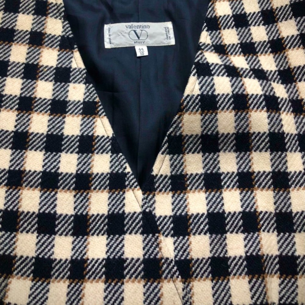 Vintage Valentino Blazer - Picture 3 of 4